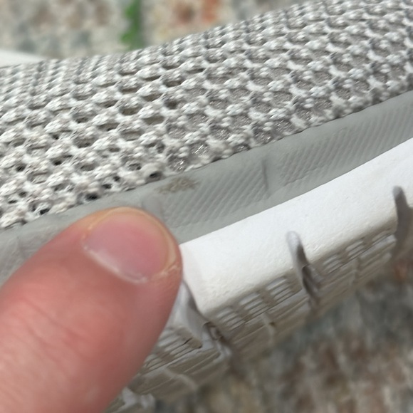 Reebok sneakers - Picture 9 of 10